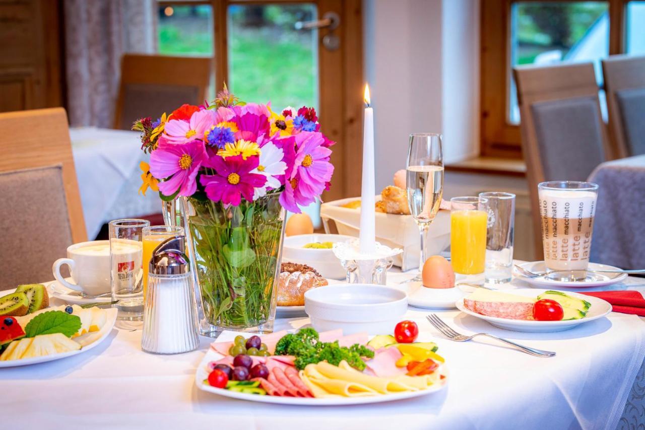 Hotel Schoerhof Saalfelden Buitenkant foto