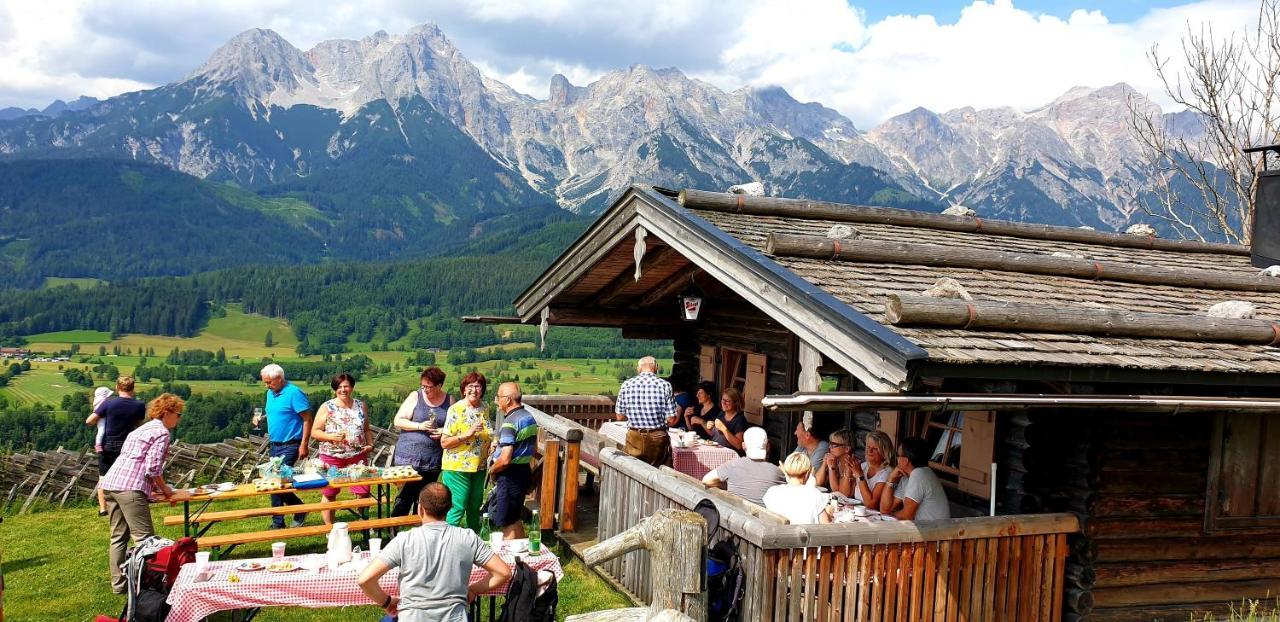 Hotel Schoerhof Saalfelden Buitenkant foto