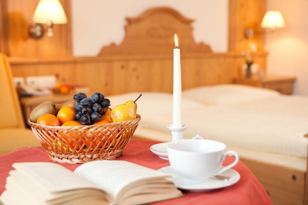 Hotel Schoerhof Saalfelden Kamer foto