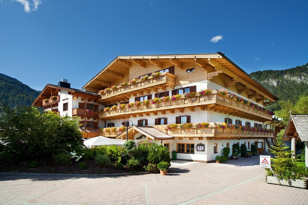 Hotel Schoerhof Saalfelden Buitenkant foto