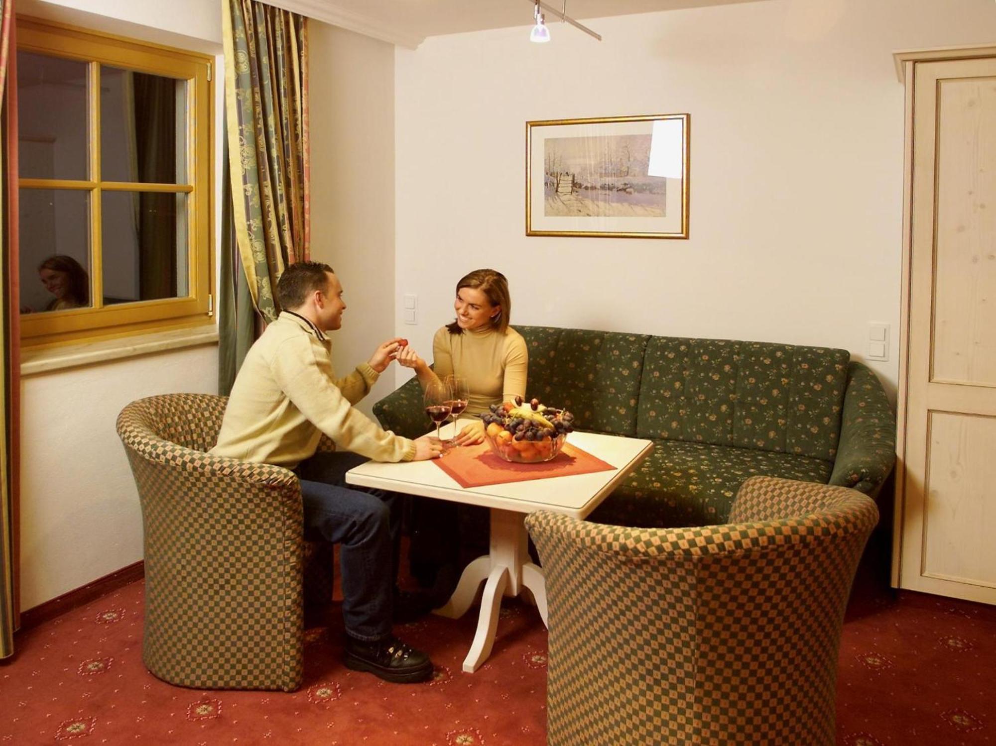 Hotel Schoerhof Saalfelden Kamer foto