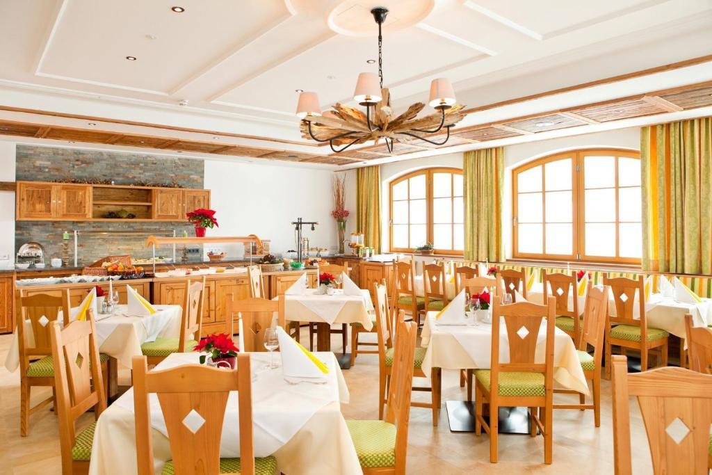 Hotel Schoerhof Saalfelden Buitenkant foto