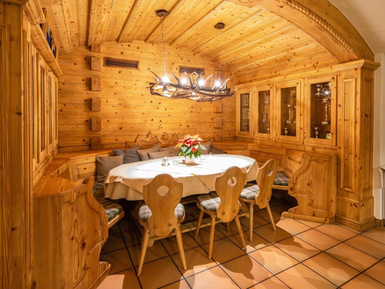 Hotel Schoerhof Saalfelden Buitenkant foto
